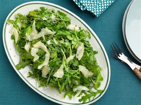 Arugula Salad With Lemon And Parmesan Recipe And Nutrition Eat This Much