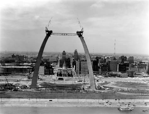 Eero Saarinens Gateway Arch In St Louis Broke Ground 50 Years Ago Today