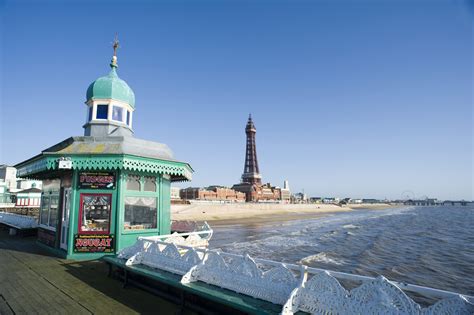 Free Stock Photo 7649 Blackpool North Pier And Tower Freeimageslive