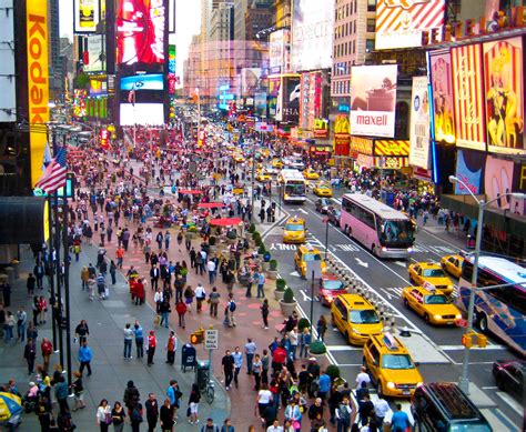 Times square was originally named longacre square, and only received it new name once the new york times moved into 1475 broadway (also known as 1 times square). Times Square - NYC | Las Mil Millas