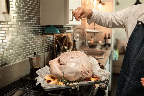 tips on how to thaw prep and cook your pastured thanksgiving turkey miller s bio farm