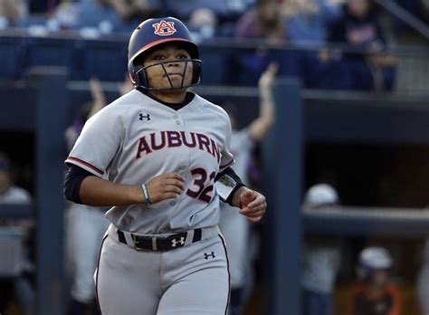 Photos Auburn Softball Vs Arkansas Photo Gallery