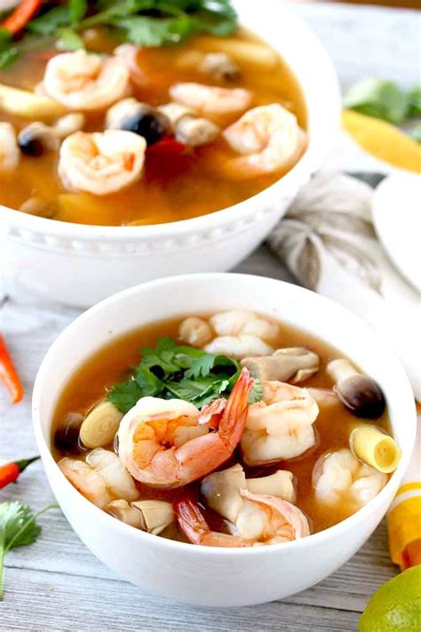 Easy Tom Yum Soup Recipe With Chicken