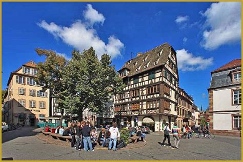 Dimanche 17 janvier 2021, 15:00. Photos de Place Saint-Etienne, Places, Strasbourg, Alsace