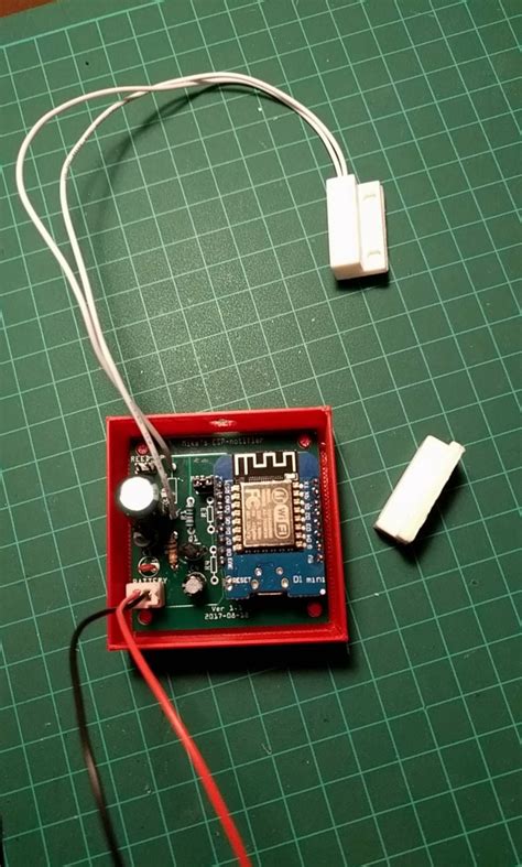 This Project Uses The Esp8266 07 And Blynk To Create An Alert
