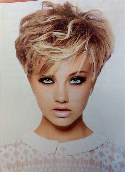 Short Mom Hairstyles Hairstyle Catalog