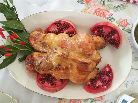It ranges in size from four to ten pounds and has plenty of breast and thigh meat. Roasted capon stuffed with fennel & pork sausage chicken ...