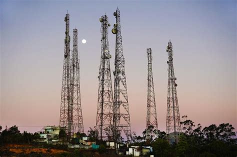 Bci Gic And Brookfield Acquire Indian Telecom Towers
