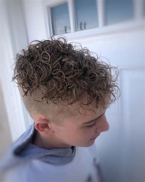 Pin On Boy Man Perm Merm Curls Perma
