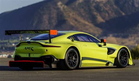 New Aston Martin Vantage Gte Race Car Is Ready To Take On Le Mans 24