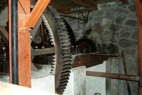 The Moving Parts Picture Of Old Grist Mill Museum Sudbury Tripadvisor
