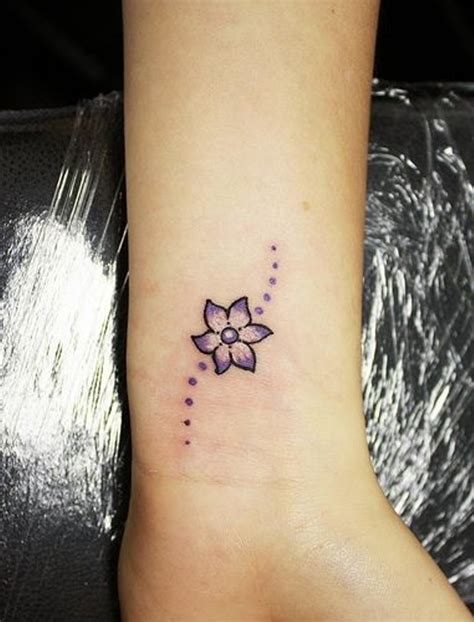 Daisy Flowers Wrist Tattoos Free Tattoo Ideas