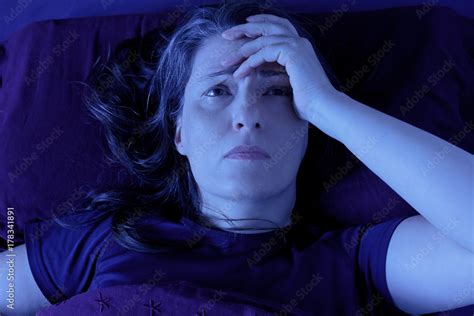 Woman Awake Bed Night Insomnia Stock Foto Adobe Stock