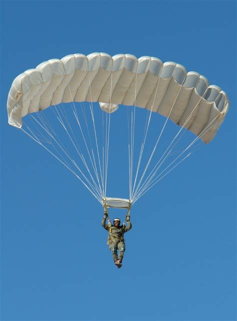 Ram Air Canopy And Smokejumper Square Canopy