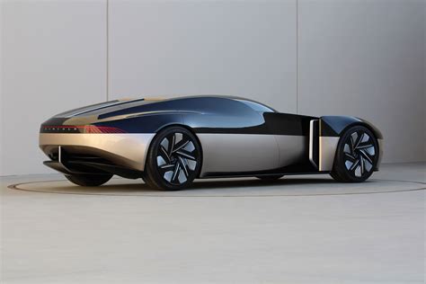 Student Designed Lincoln Concept Car For 2040 Realized Into A Full