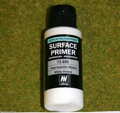Vallejo Model Air Surface Primer White 73600 Acrylic Airbrush Paint
