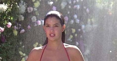 The 50 Hottest Pictures Of A Young Phoebe Cates Phoebe Cates Bikini Clad And Girls