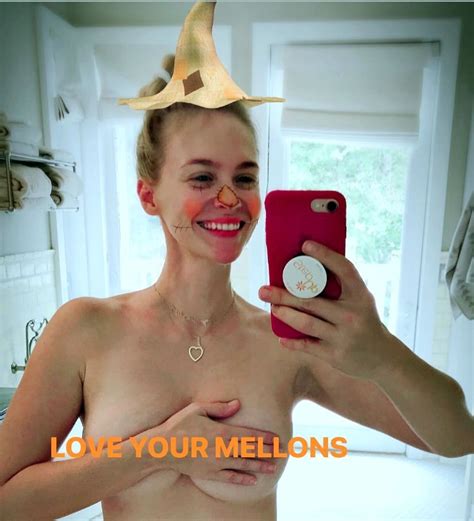 January Jones Topless New Photo TheFappening