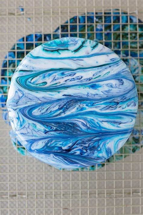 How to make acrylic cake charms. How to Make a Marbelized Cake > Marble Drip Cake Recipe ...