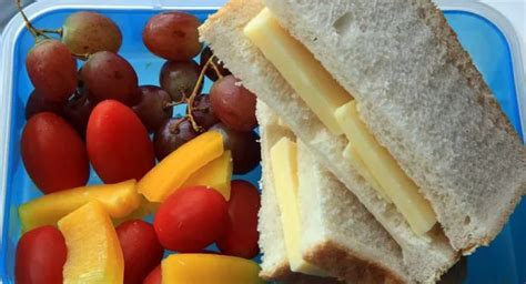 Teachers Reveal Pupils Worst Packed Lunches Including Cold Mcdonalds And Can Of Cider