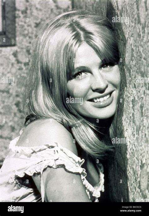 Julie Christie Hi Res Stock Photography And Images Alamy