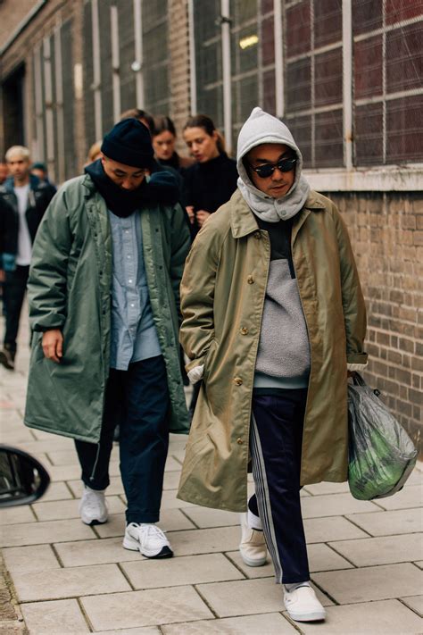 How London Fashion Weeks Most Stylish Guys Dress For Winter Cool Street Fashion Mens Street