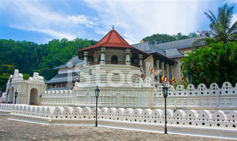 Temple Of The Sacred Tooth Relic Kandy Stock Photos