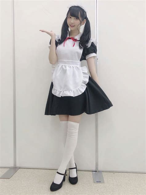 maid outfit maid dress maid uniform cosplay outfits asian girl harajuku costumes poses