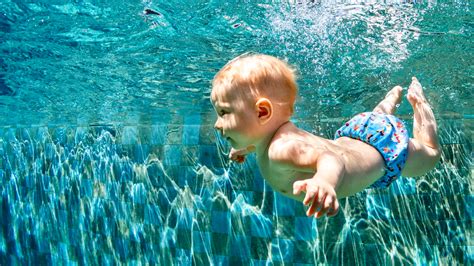 Can wee water babies go in the bath / coolest baby dolls that can go in water for bathtime fun. Infant Swimming: What Are the Benefits?