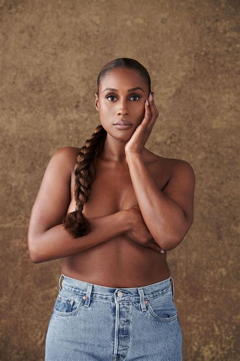 Actress Issa Rae Takes Off Her Top In New Photoshoot Shes 100