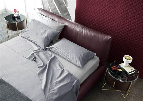 Double Bed In Leather Soho Berto