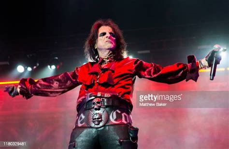 Alice Cooper London Photos And Premium High Res Pictures Getty Images