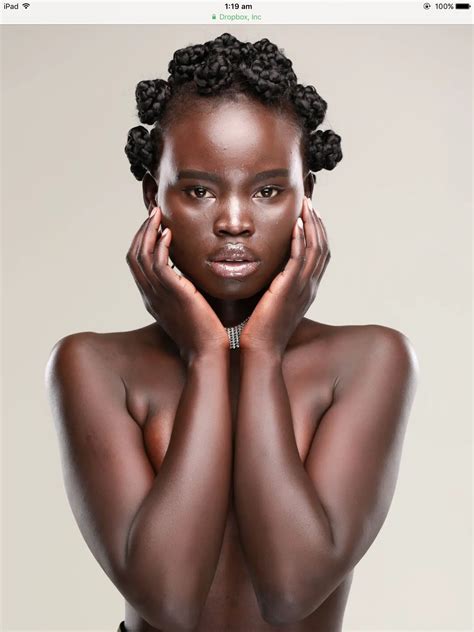 Beautiful Dark Skinned Model Who Went Viral Releases New Stunning Photos