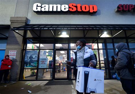 GameStop just made its third hire from Amazon as the game ...
