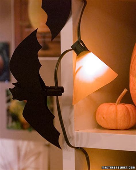 Clothespin Bats Martha Stewart Halloween Halloween Crafts For Kids