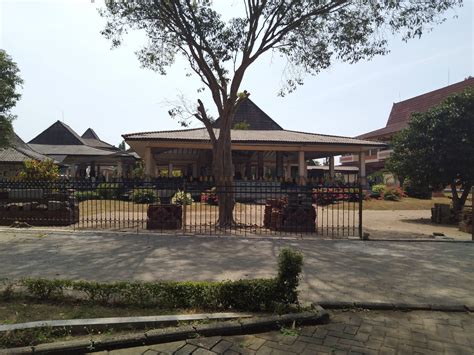 Museum Trowulan Asyiknya Wisata Sejarah Di Mojokerto