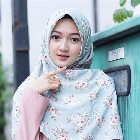 Hp serta biodata paid promote mulai 20k on instagram: Janda Cantik Muslimah / Jomblo Bersiaplah Janda Cantik ...