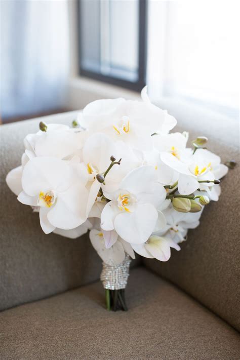 White Elegant Orchid Bouquet