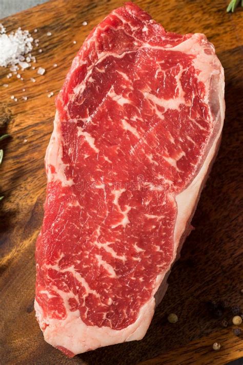 Raw Red Organic New York Strip Steak Stock Image Image Of Filet Aged