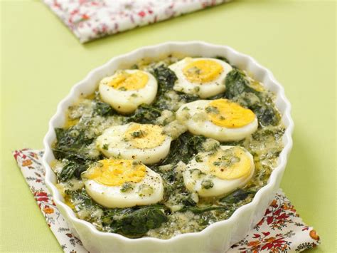 Spinach Gratin With Egg And Parmesan Recipe Eatsmarter