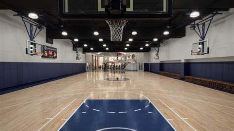 12 Luxe Homes With Basketball Courts To Channel Your Inner Lebron