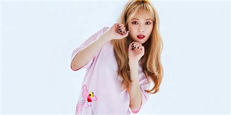 Hyuna's official facebook page / 현아 공식 페이스북. HyunA is cute and sexy for 'CLRIDE.n' | allkpop