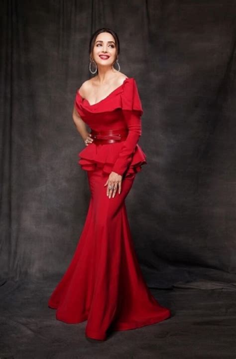 Bollywood Actress Madhuri Dixit Red Gown Verbena Shaadidukaan 1