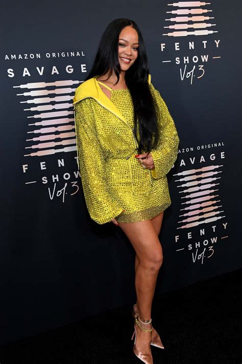 Rihanna Picked Yellow At Her Savage X Fenty Show Go Fug Yourself
