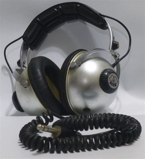 Rare 60s 70s Vintage Akg K180 Headphones Silverblack Untestedas Is