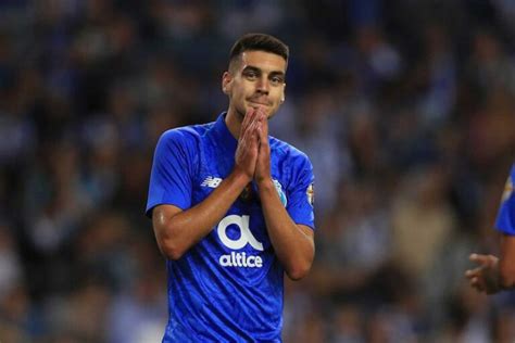 Diogo leite играет с 2018 в порту (порту). El Valencia, muy cerca de fichar a Diogo Leite | Fichajes.net