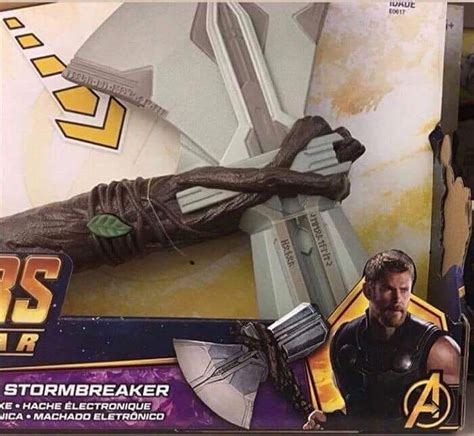 Another Look At Thors Stormbreaker Hammer For Avengers Infinity War