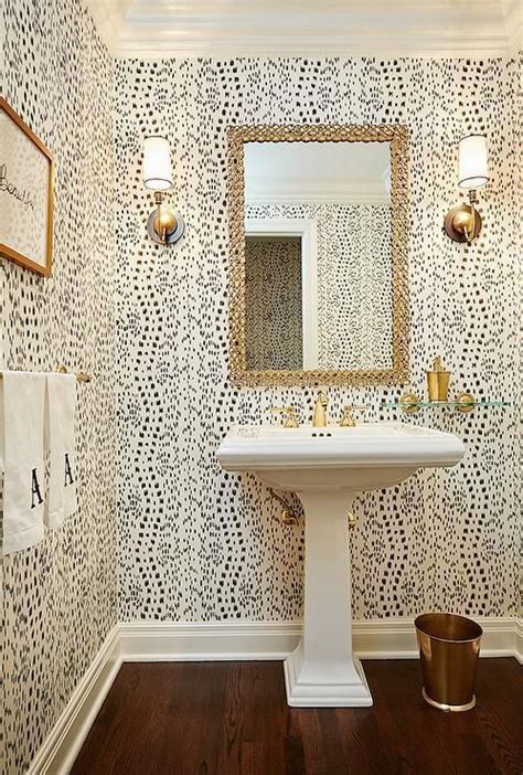 29 Fabulous Wallpaper Ideas To Try For Your Powder Bathroom Part 1