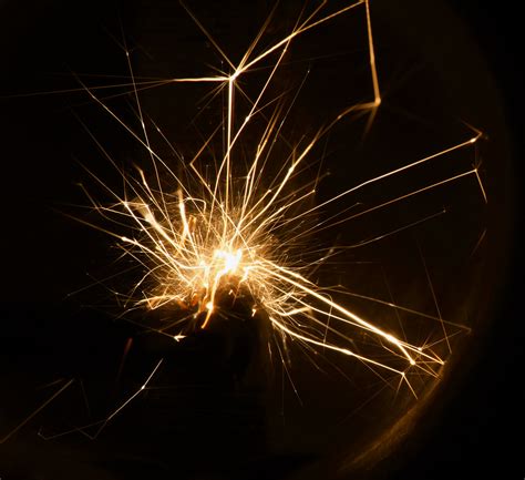 Sparks Sparks From A Flint Igniter S Barnes Flickr
