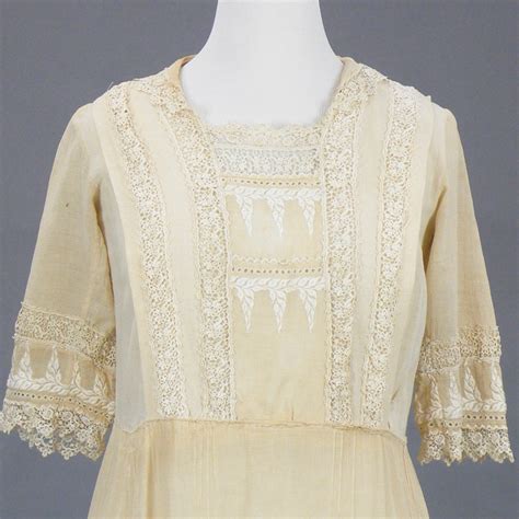 Antique Lace Trim Embroidered Pale Taupe 1910s 20s Dress, Large